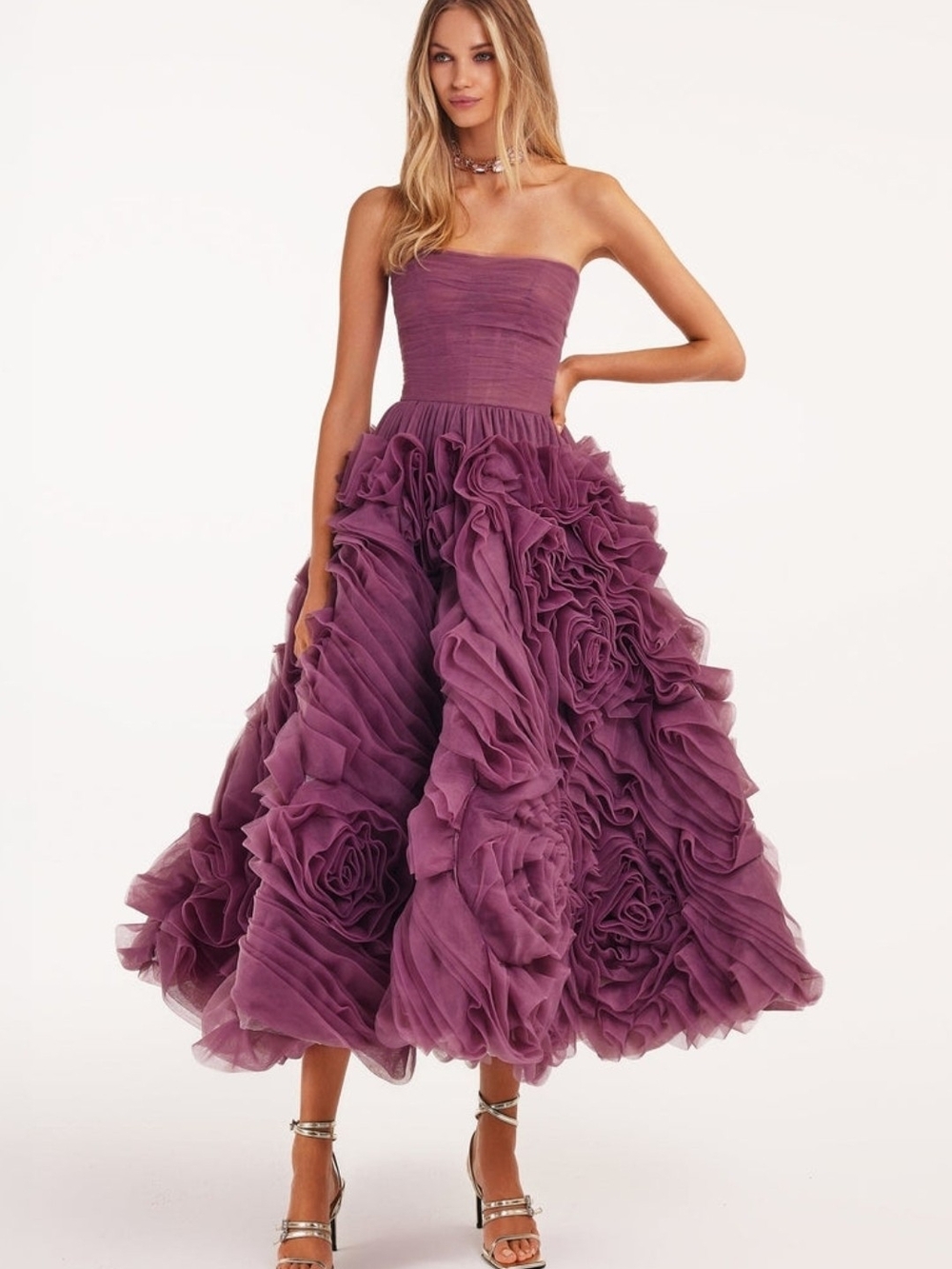 Milla $920 Dramatically Flowered 3D Tulle Gown Wine Size M